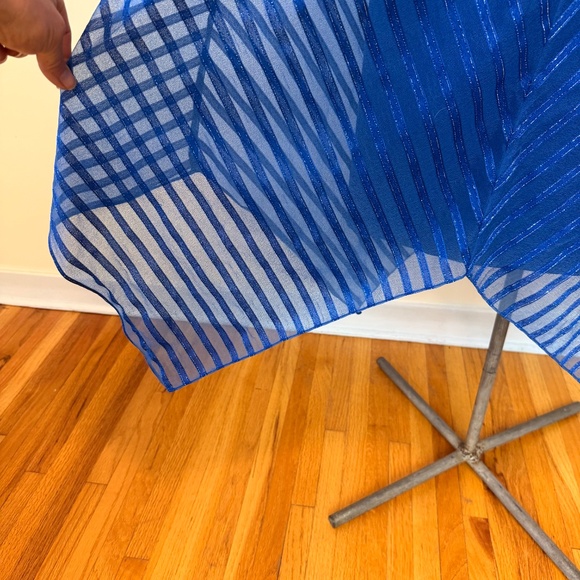 Vintage 70s Blue Strappy Handkerchief-Hem Dress - Picture 6 of 10